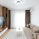 Apartament Soni Luxury 321 Plaza With Free Private Parking & Self Check-in Bukareszt