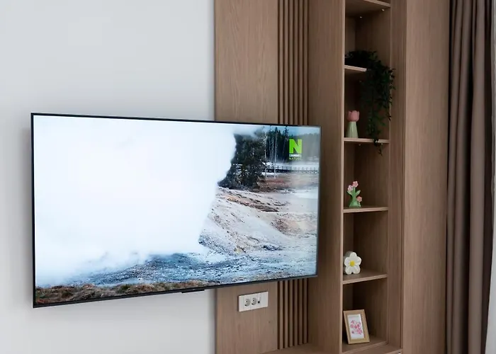 Soni Luxury 321 Plaza With Free Private Parking & Self Check-in Апартаменти Бухарест