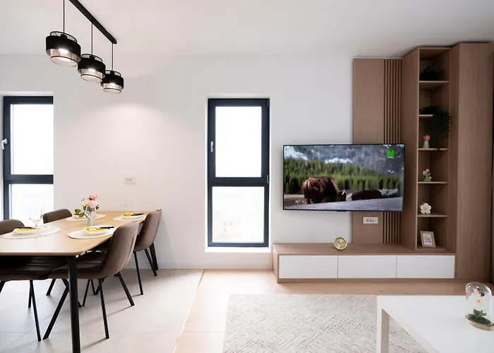 Soni Luxury 321 Plaza With Free Private Parking & Self Check-in * ブカレスト