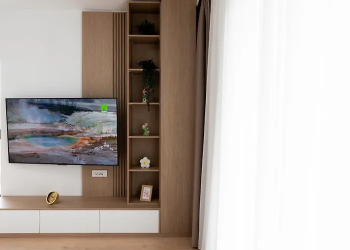 아파트 Soni Luxury 321 Plaza With Free Private Parking & Self Check-in